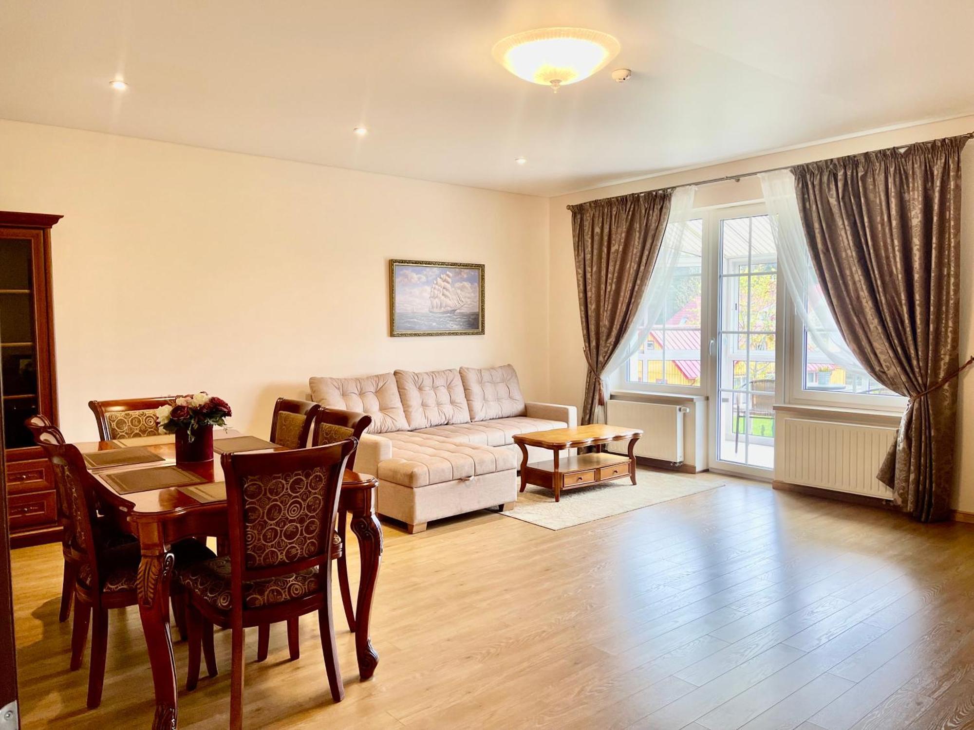 Sveciu Apartamentai Vanagupeje 팔랑가 외부 사진