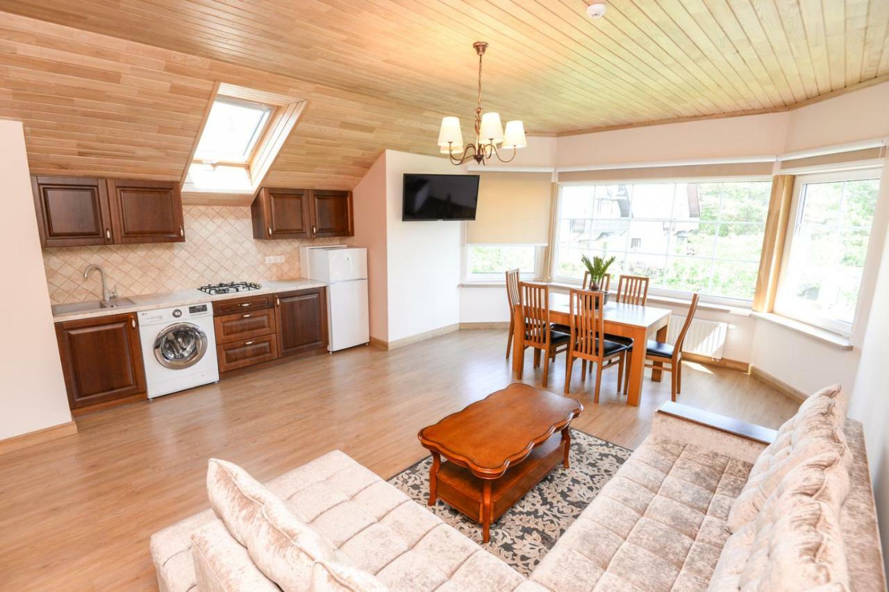 Sveciu Apartamentai Vanagupeje 팔랑가 외부 사진