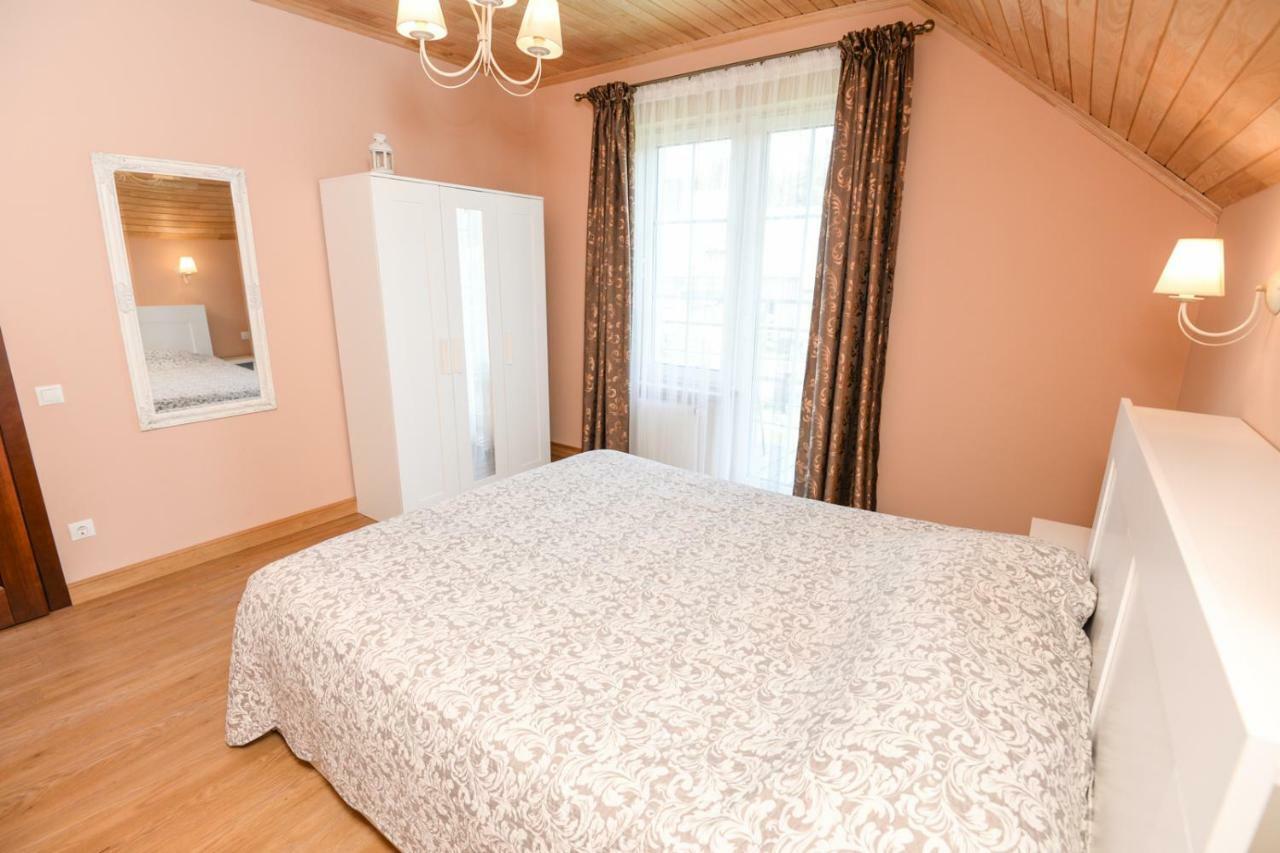 Sveciu Apartamentai Vanagupeje 팔랑가 외부 사진